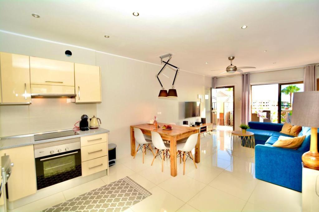 Passione Beautiful Apartment With Sea View Costa Adeje  Bagian luar foto